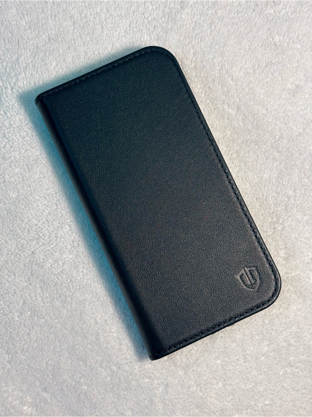 iPhone 17 PRO 6.3” Leather Flip Wallet Case Navy Blue RFID Blocking Shockproof